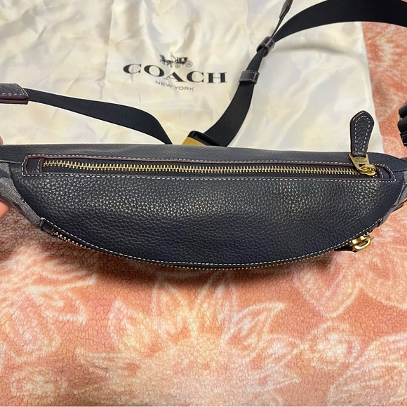 Coach Warren Belt Bag - Picture 7 of 16